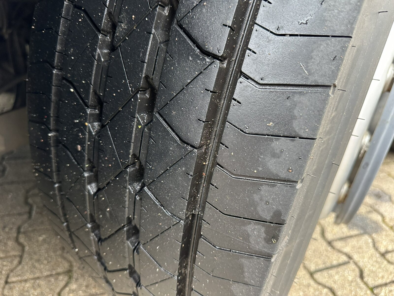 Mercedes-Benz Antos 2540 L 6x2 Antos 2540 L 6x2, Vorlauflenk-/Liftachse, Teleabsetzer - Būvgružu konteineru vedējs: foto 2 Mercedes-Benz Antos 2540 L 6x2 Antos 2540 L 6x2, Vorlauflenk-/Liftachse, Teleabsetzer - Būvgružu konteineru vedējs: foto 2