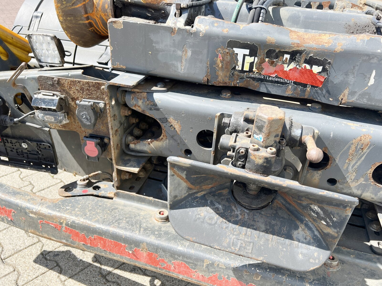 Mercedes-Benz Antos 2543 L 6x2 Antos 2543 L 6x2, Lenk-/Liftachse - Pacēlājs ar āķi: foto 5 Mercedes-Benz Antos 2543 L 6x2 Antos 2543 L 6x2, Lenk-/Liftachse - Pacēlājs ar āķi: foto 5