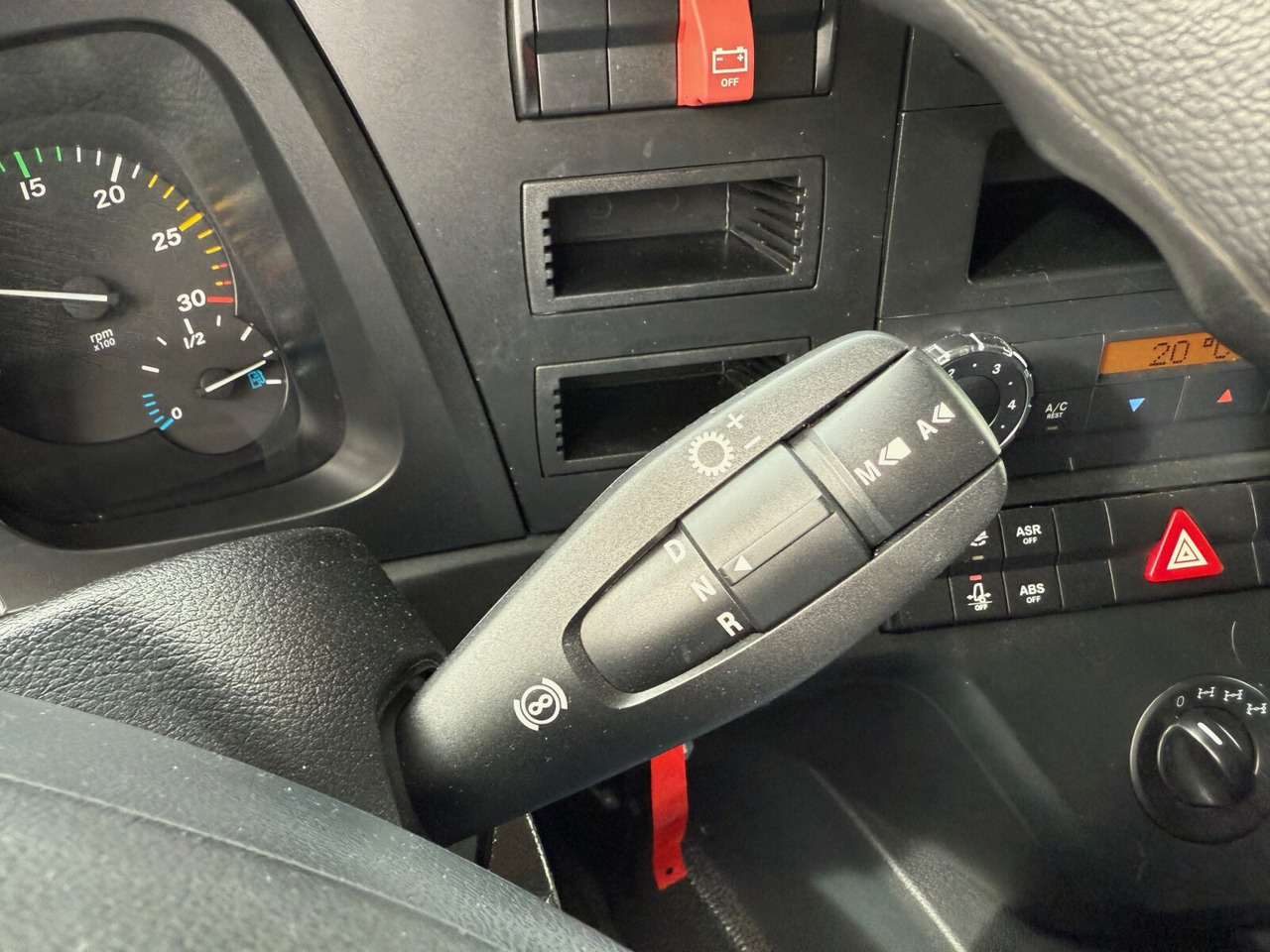 Mercedes-Benz Arocs 1827/30 A 4x4 Arocs 1827/30 A 4x4, mehrfach vorhanden! - Šasija kravas automašīna: foto 4 Mercedes-Benz Arocs 1827/30 A 4x4 Arocs 1827/30 A 4x4, mehrfach vorhanden! - Šasija kravas automašīna: foto 4