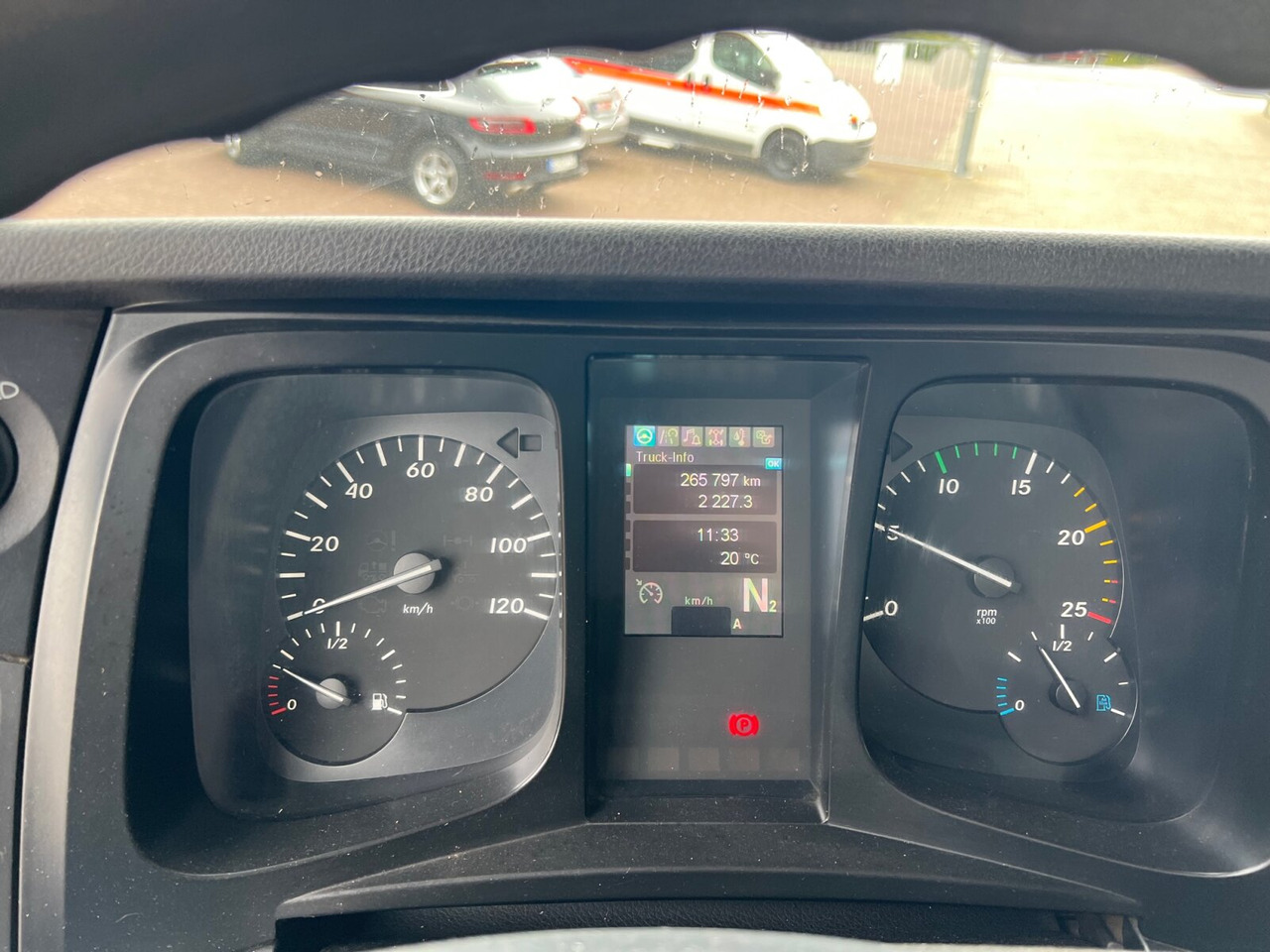 Mercedes-Benz Arocs 1840 K 4x2 Arocs 1840 K 4x2 - Kravas automašīna pašizgāzējs: foto 5 Mercedes-Benz Arocs 1840 K 4x2 Arocs 1840 K 4x2 - Kravas automašīna pašizgāzējs: foto 5