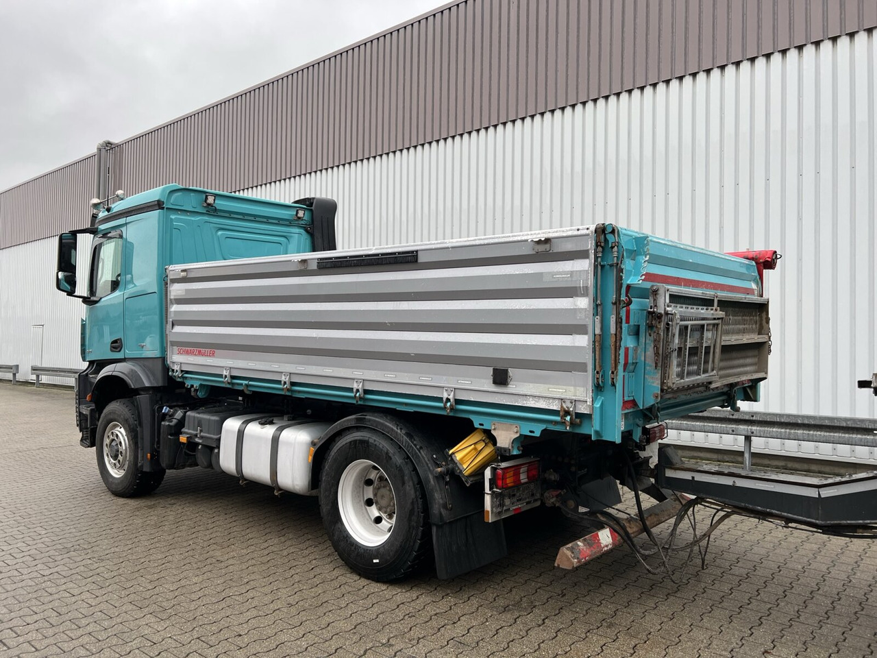 Kravas automašīna pašizgāzējs Mercedes-Benz Arocs 1846 LK 4x4 HAD Arocs 1846 LK 4x4 HAD, HydroDrive, Retarder, Alu-Bordwände, ca. 10m³: foto 11 Kravas automašīna pašizgāzējs Mercedes-Benz Arocs 1846 LK 4x4 HAD Arocs 1846 LK 4x4 HAD, HydroDrive, Retarder, Alu-Bordwände, ca. 10m³: foto 11