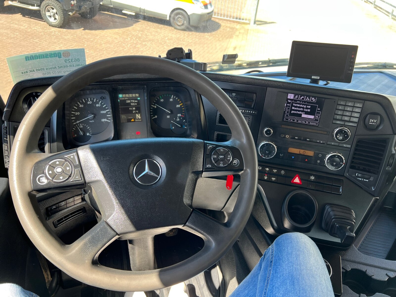Mercedes-Benz Arocs 2045 AK 4x4 Arocs 2045 AK 4x4, GROUNDER, Funk - Būvgružu konteineru vedējs: foto 2 Mercedes-Benz Arocs 2045 AK 4x4 Arocs 2045 AK 4x4, GROUNDER, Funk - Būvgružu konteineru vedējs: foto 2