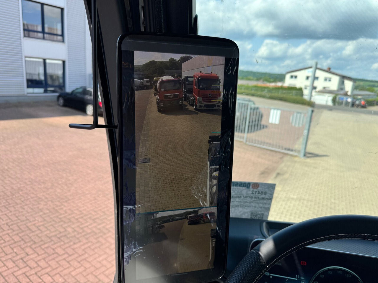 Mercedes-Benz Arocs 2053 A 4x4 Arocs 2053 A 4x4, Grounder, MirrorCam, Multimedia Cockpit, Navi - Šasija kravas automašīna: foto 4 Mercedes-Benz Arocs 2053 A 4x4 Arocs 2053 A 4x4, Grounder, MirrorCam, Multimedia Cockpit, Navi - Šasija kravas automašīna: foto 4