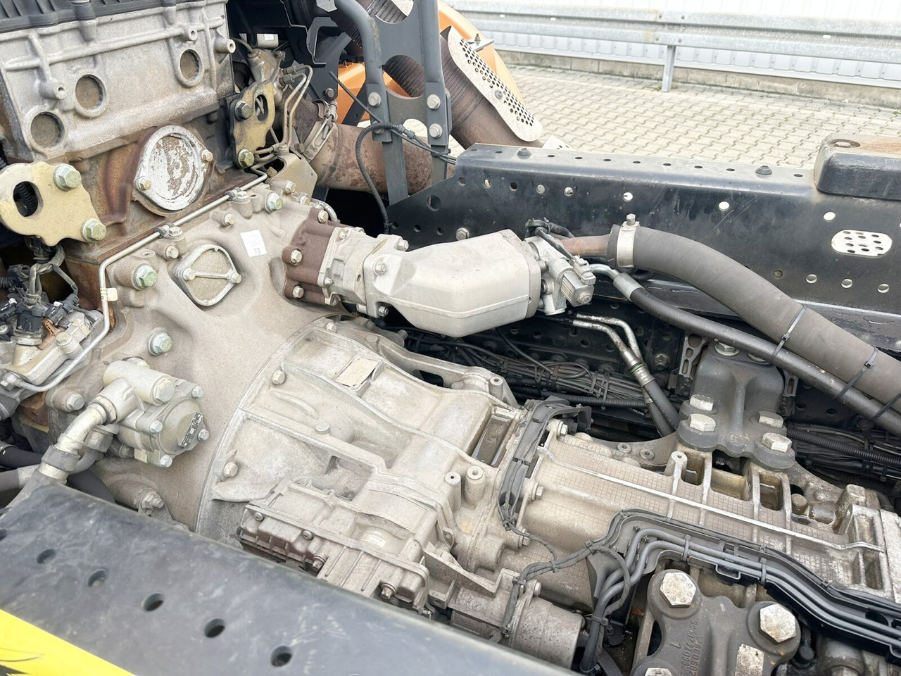 Mercedes-Benz Arocs 2552 L 6x2 Arocs 2552 L 6x2, Lenk-/Liftachse - Pacēlājs ar āķi: foto 4 Mercedes-Benz Arocs 2552 L 6x2 Arocs 2552 L 6x2, Lenk-/Liftachse - Pacēlājs ar āķi: foto 4