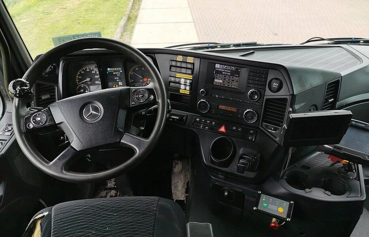 Mercedes-Benz Arocs 2642 K 6x4 Arocs 2642 K 6x4, Retarder, Motorabtrieb - Pacēlājs ar āķi: foto 4 Mercedes-Benz Arocs 2642 K 6x4 Arocs 2642 K 6x4, Retarder, Motorabtrieb - Pacēlājs ar āķi: foto 4