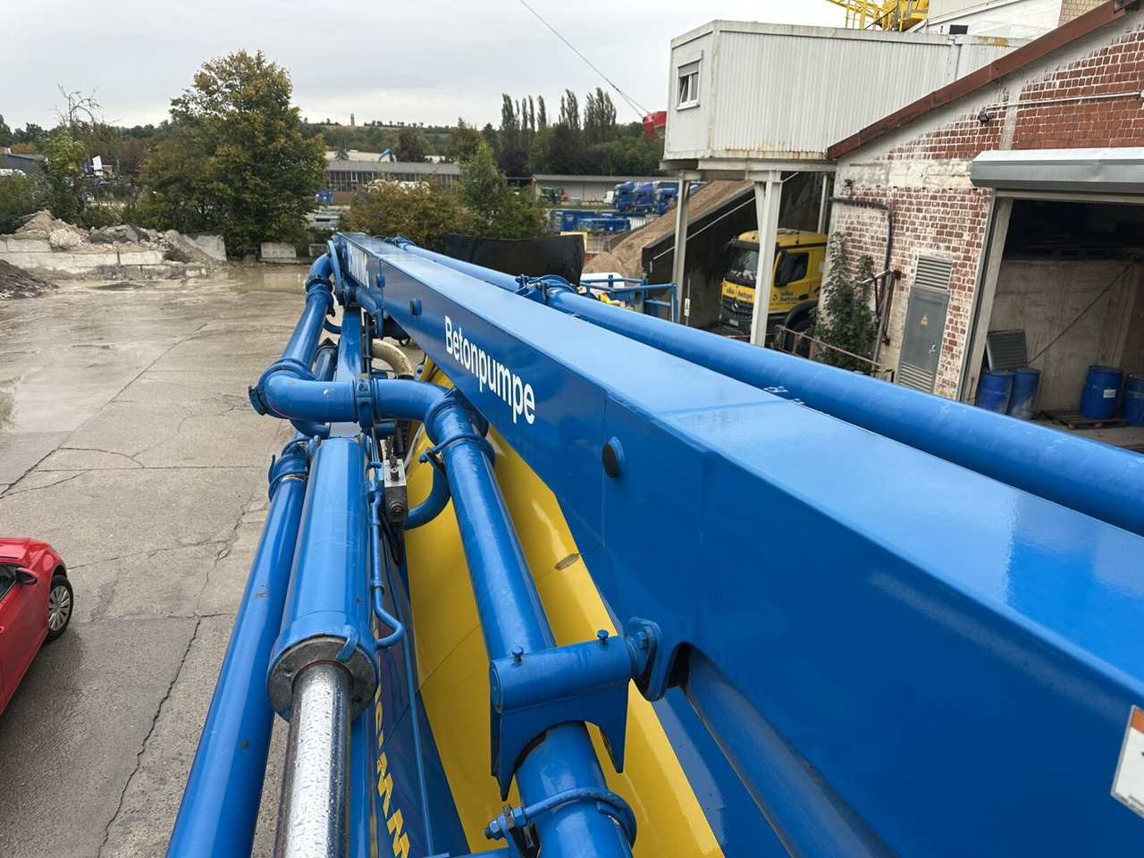 Mercedes-Benz Arocs 3246 B 8x4 Stetter Mischer 7m³, Pumpe 25m Arocs 3246 B 8x4 Stetter Mischer 7m³, Pumpe 25m - Betonvedējs: foto 2 Mercedes-Benz Arocs 3246 B 8x4 Stetter Mischer 7m³, Pumpe 25m Arocs 3246 B 8x4 Stetter Mischer 7m³, Pumpe 25m - Betonvedējs: foto 2