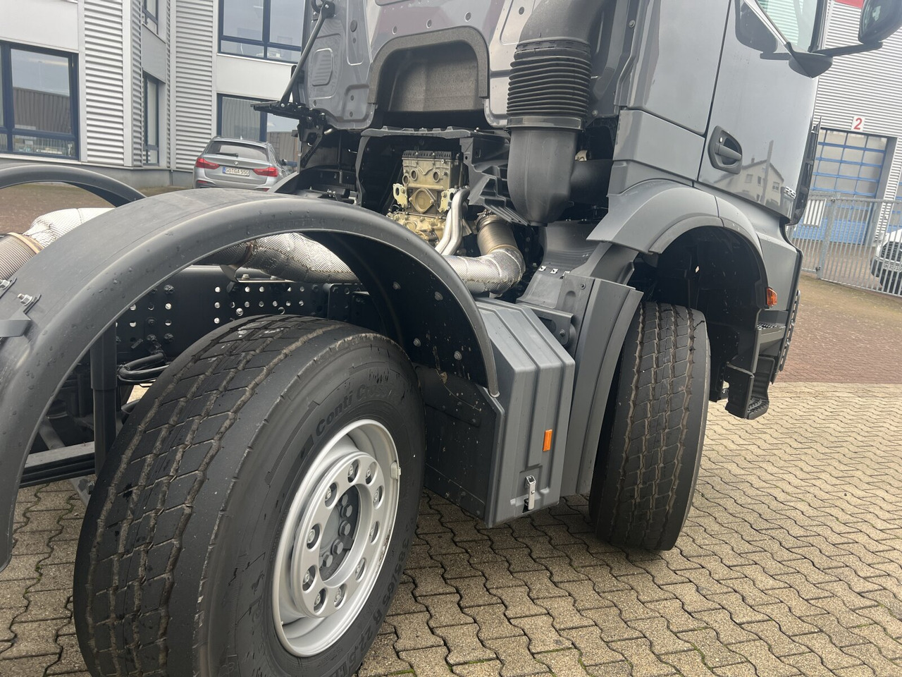 Mercedes-Benz Arocs 3251 L 8x4/4 Arocs 3251 L 8x4/4, mit Motorabtrieb C plus NA - Šasija kravas automašīna: foto 5 Mercedes-Benz Arocs 3251 L 8x4/4 Arocs 3251 L 8x4/4, mit Motorabtrieb C plus NA - Šasija kravas automašīna: foto 5