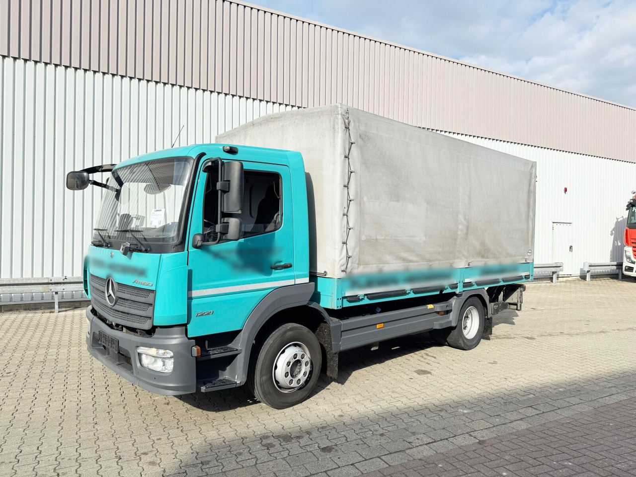 Mercedes-Benz Atego 1221 L 4x2 Atego 1221 L 4x2 mit LBW BÄR - Bortu kravas automašīna/ Platforma: foto 1 Mercedes-Benz Atego 1221 L 4x2 Atego 1221 L 4x2 mit LBW BÄR - Bortu kravas automašīna/ Platforma: foto 1
