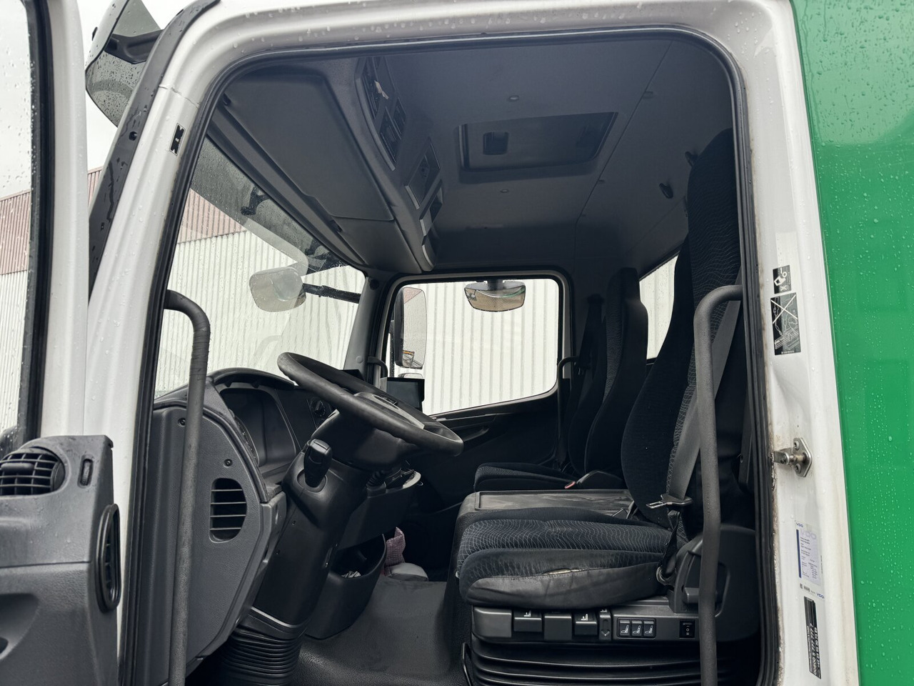Mercedes-Benz Atego 1223 L 4x2 Atego 1223 L 4x2 mit Heckkran Atlas 88.3-A2L, Funk - Kravas auto ar manipulatoru, Bortu kravas automašīna/ Platforma: foto 4 Mercedes-Benz Atego 1223 L 4x2 Atego 1223 L 4x2 mit Heckkran Atlas 88.3-A2L, Funk - Kravas auto ar manipulatoru, Bortu kravas automašīna/ Platforma: foto 4