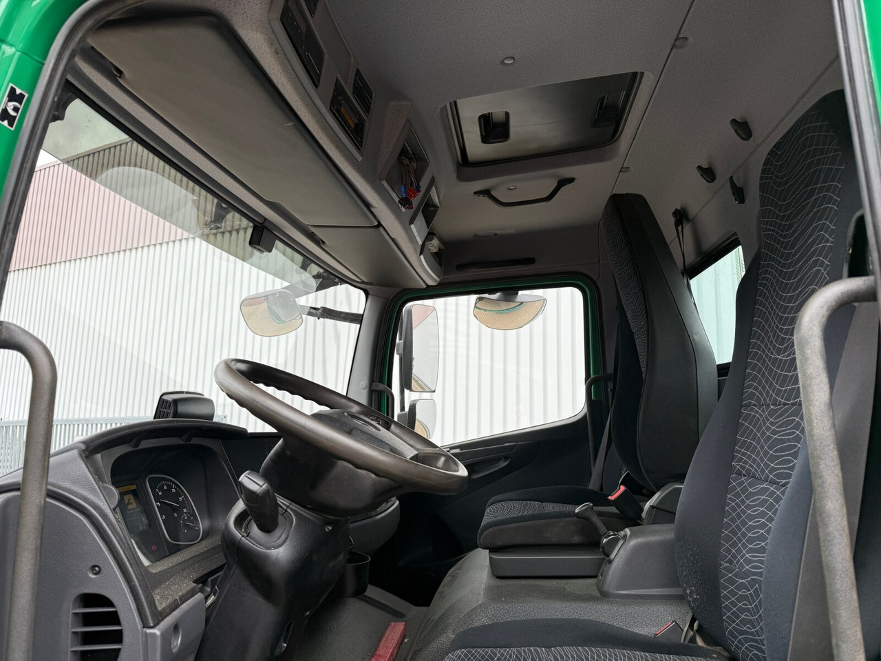 Mercedes-Benz Atego 1530 AK 4x4 Atego 1530 AK 4x4 - Kravas automašīna pašizgāzējs: foto 2 Mercedes-Benz Atego 1530 AK 4x4 Atego 1530 AK 4x4 - Kravas automašīna pašizgāzējs: foto 2