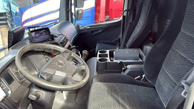 Mercedes-Benz Atego 1627 L 4x2 Atego 1627 L 4x2, 6-Zylinder, Motorabtrieb - Šasija kravas automašīna: foto 2 Mercedes-Benz Atego 1627 L 4x2 Atego 1627 L 4x2, 6-Zylinder, Motorabtrieb - Šasija kravas automašīna: foto 2
