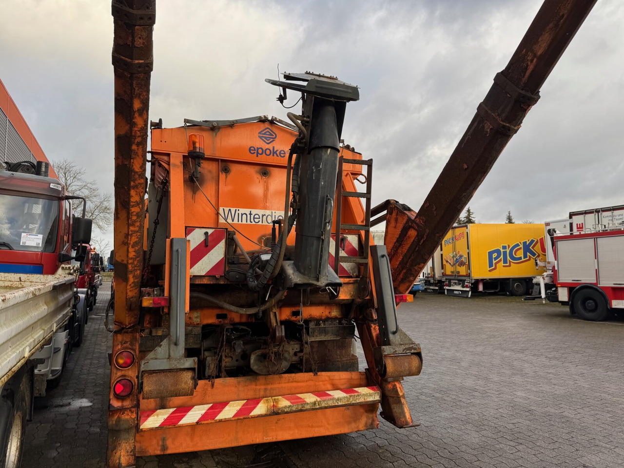 Mercedes-Benz Atego 1828 4x4 Atego 1828 4x4, Tele-Absetzer, Winterdienstausstattung līzingu Mercedes-Benz Atego 1828 4x4 Atego 1828 4x4, Tele-Absetzer, Winterdienstausstattung: foto 6 Mercedes-Benz Atego 1828 4x4 Atego 1828 4x4, Tele-Absetzer, Winterdienstausstattung līzingu Mercedes-Benz Atego 1828 4x4 Atego 1828 4x4, Tele-Absetzer, Winterdienstausstattung: foto 6