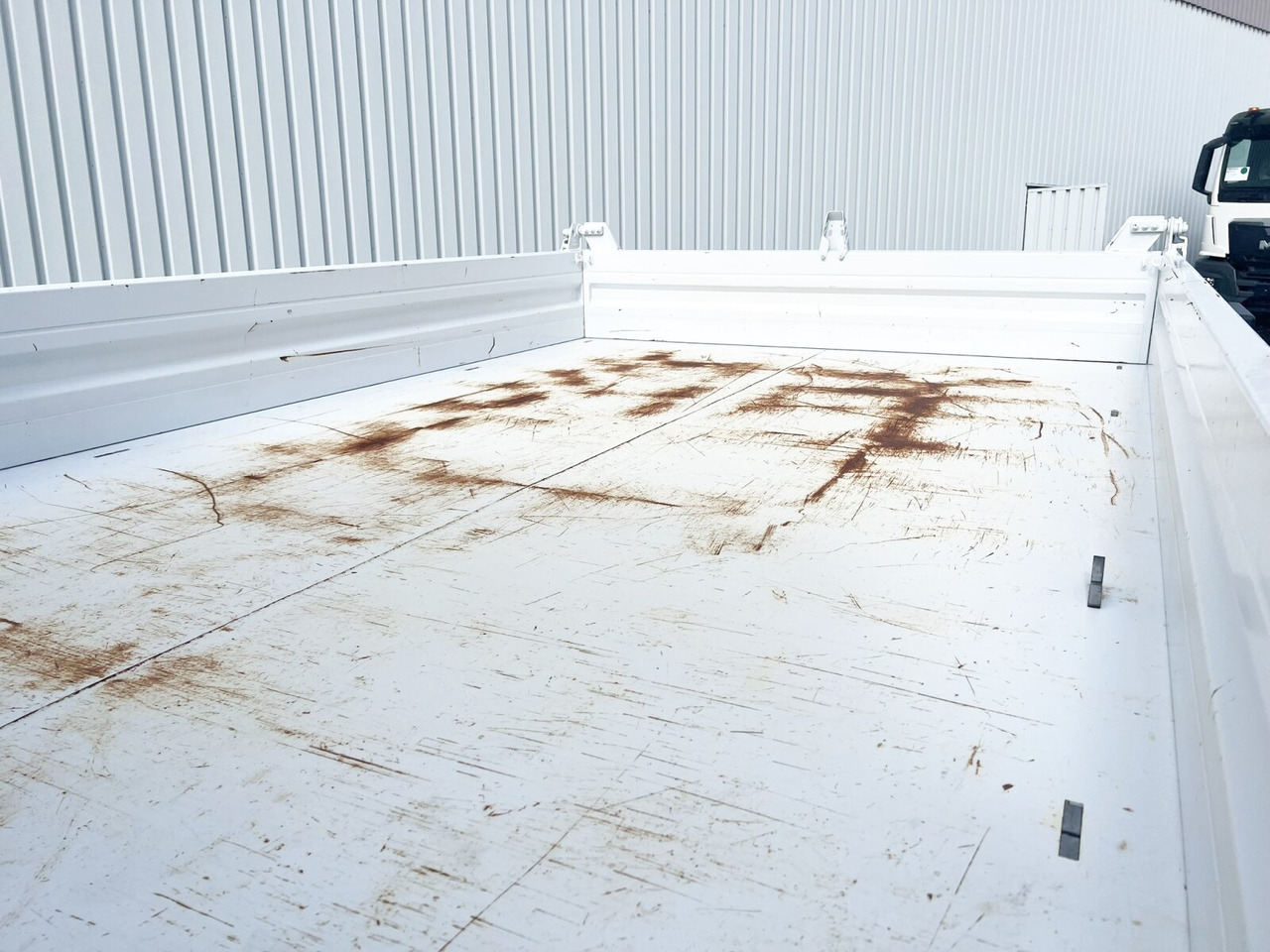 Mercedes-Benz Atego 818/23 K 4x2 Atego 818/23 K 4x2, 2x AHK, Meiller-Kipper, mehrfach Vorhanden! - Kravas automašīna pašizgāzējs: foto 2 Mercedes-Benz Atego 818/23 K 4x2 Atego 818/23 K 4x2, 2x AHK, Meiller-Kipper, mehrfach Vorhanden! - Kravas automašīna pašizgāzējs: foto 2