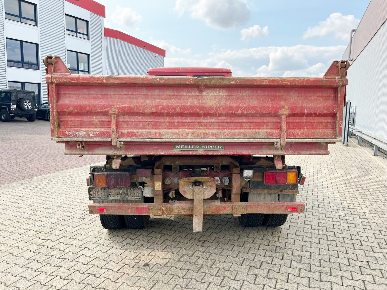 Kravas automašīna pašizgāzējs Mercedes-Benz LK 1117 K 4x2 LK 1117 K 4x2, 6-Zylinder Motor, 2x AHK: foto 10