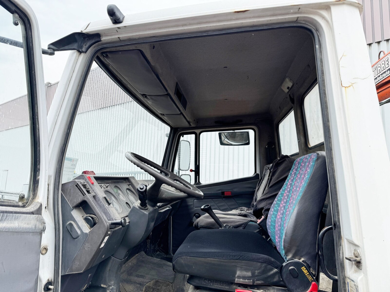 Mercedes-Benz LK 814 4x2 LK 814 4x2, 6-Zylinder, Kran Tirre Euro 35 - Kravas auto ar manipulatoru, Bortu kravas automašīna/ Platforma: foto 3 Mercedes-Benz LK 814 4x2 LK 814 4x2, 6-Zylinder, Kran Tirre Euro 35 - Kravas auto ar manipulatoru, Bortu kravas automašīna/ Platforma: foto 3