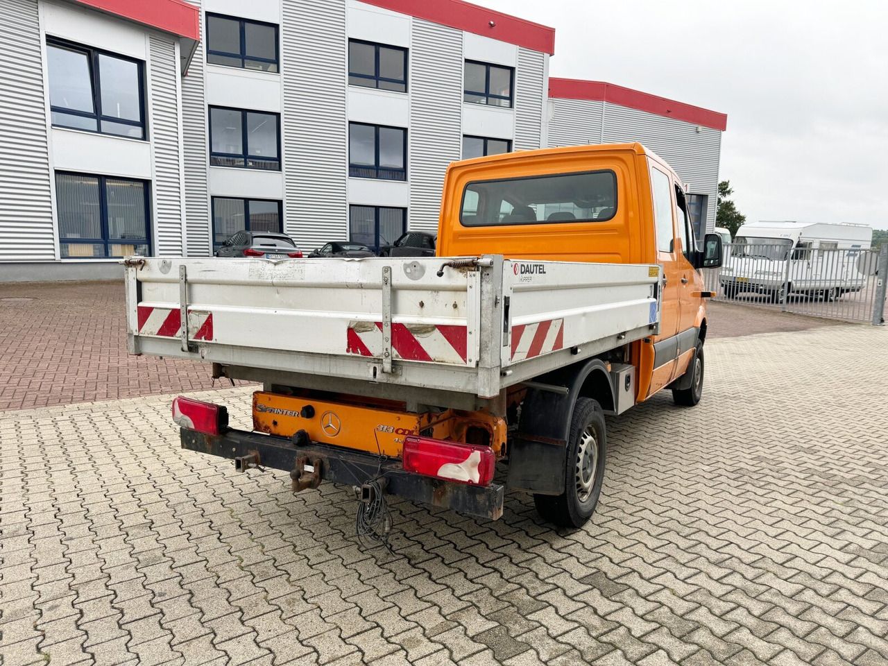 Mercedes-Benz Sprinter 313 CDI 4x4 Doka Sprinter 313 CDI 4x4 Doka, Kipper, AT-Motor! līzingu Mercedes-Benz Sprinter 313 CDI 4x4 Doka Sprinter 313 CDI 4x4 Doka, Kipper, AT-Motor!: foto 8 Mercedes-Benz Sprinter 313 CDI 4x4 Doka Sprinter 313 CDI 4x4 Doka, Kipper, AT-Motor! līzingu Mercedes-Benz Sprinter 313 CDI 4x4 Doka Sprinter 313 CDI 4x4 Doka, Kipper, AT-Motor!: foto 8