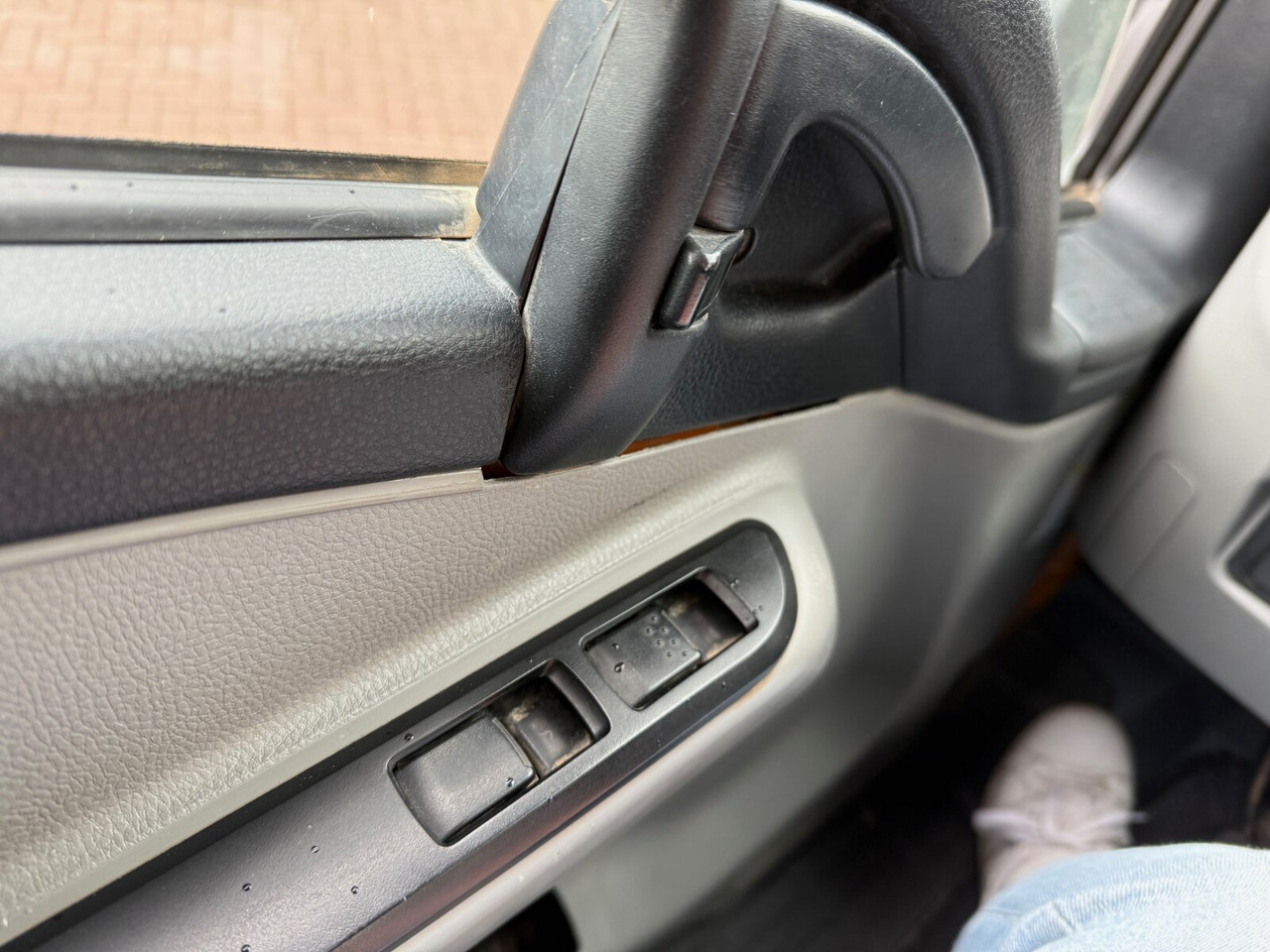 Mitsubishi Fuso 6C18D 4x4 Doka Fuso 6C18D 4x4 Doka - Kravas automašīna pašizgāzējs: foto 5 Mitsubishi Fuso 6C18D 4x4 Doka Fuso 6C18D 4x4 Doka - Kravas automašīna pašizgāzējs: foto 5