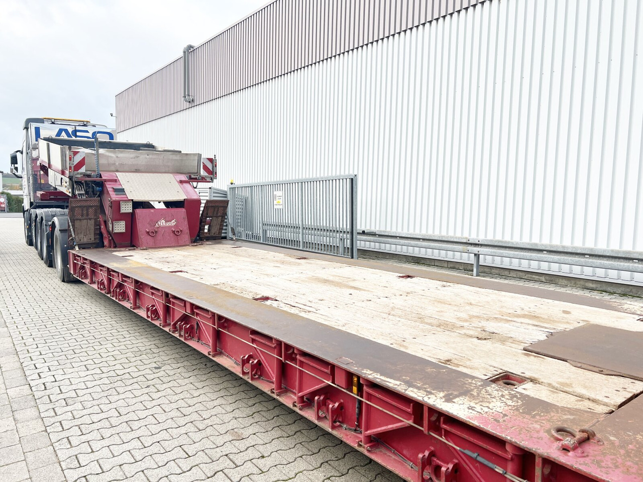 Nooteboom Euro-64-13 Euro-64-13, Jeepdolly, Tiefbett, Verbr. auf 3,2m, hydr. Lenkung - Puspiekabe zema profila platforma: foto 4 Nooteboom Euro-64-13 Euro-64-13, Jeepdolly, Tiefbett, Verbr. auf 3,2m, hydr. Lenkung - Puspiekabe zema profila platforma: foto 4
