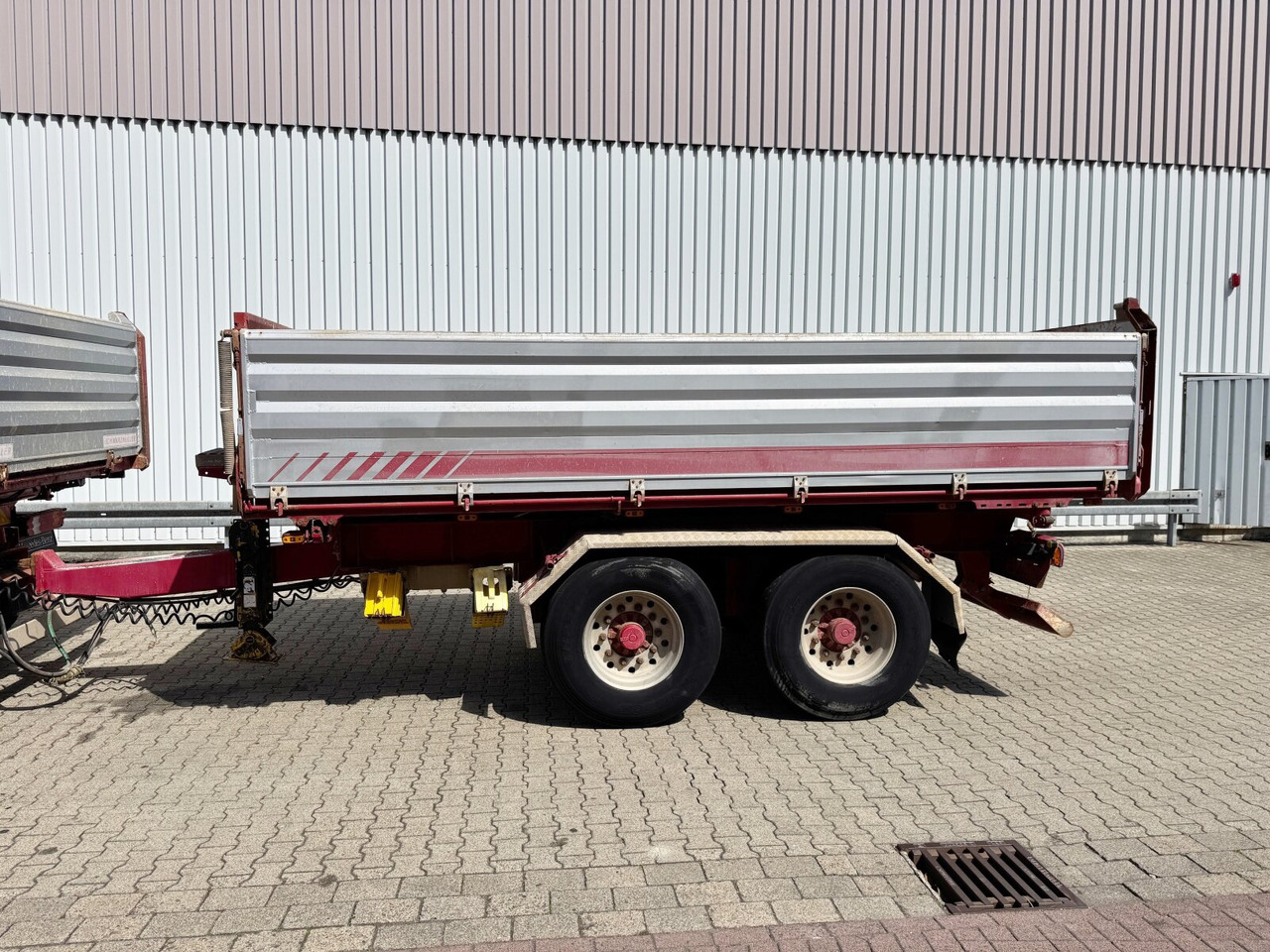Schwarzmüller TKA-E 18 TKA-E 18, Alu-Bordwände ca. 11m³ - Piekabe: foto 5 Schwarzmüller TKA-E 18 TKA-E 18, Alu-Bordwände ca. 11m³ - Piekabe: foto 5