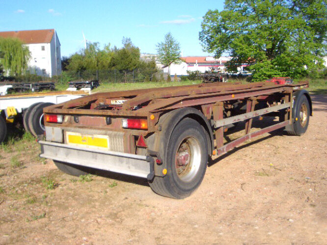 - RA Müller RA - Multilift/ Būvgružu konteinera piekabe: foto 1 - RA Müller RA - Multilift/ Būvgružu konteinera piekabe: foto 1