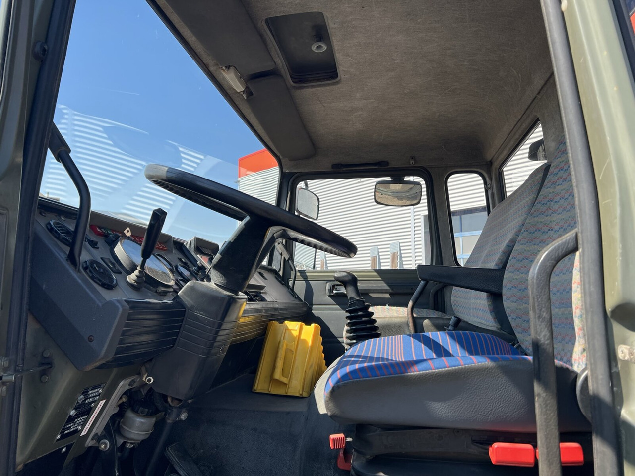 Renault Midliner S170 4x4 Midliner S170 4x4, 6000l Wassertank - Autocisterna: foto 5 Renault Midliner S170 4x4 Midliner S170 4x4, 6000l Wassertank - Autocisterna: foto 5
