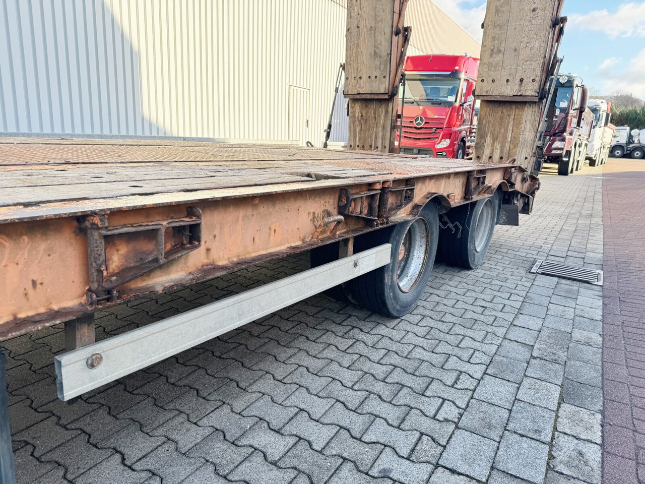 Piekabe zema profila platforma pārvadāšana smagās tehnikas T 3 Kompakt 30,0 T 3 Kompakt  30,0, Hydr. Rampen, Verbr. auf 3m: foto 13