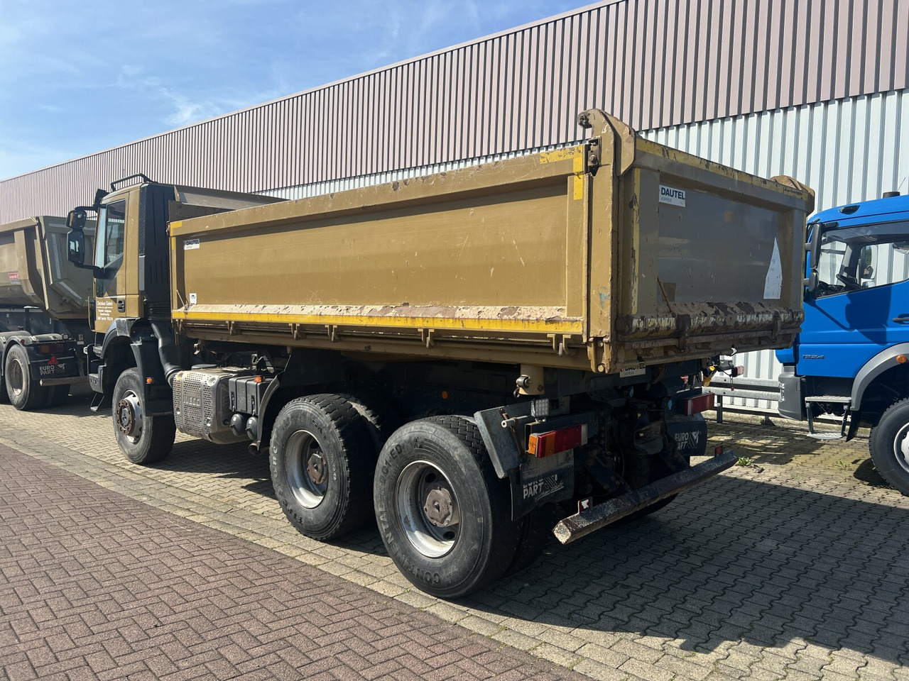 Kravas automašīna pašizgāzējs Trakker AD260T45W 6x6 Trakker AD260T45W 6x6: foto 15