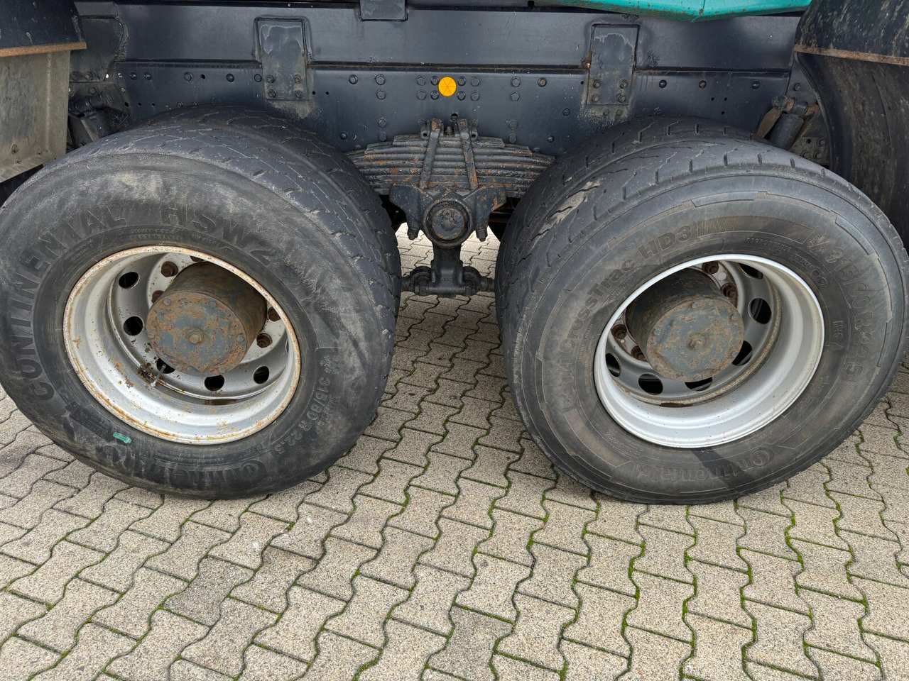 Trakker AD260T45W 6x6 Trakker AD260T45W 6x6 - Šasija kravas automašīna: foto 4 Trakker AD260T45W 6x6 Trakker AD260T45W 6x6 - Šasija kravas automašīna: foto 4