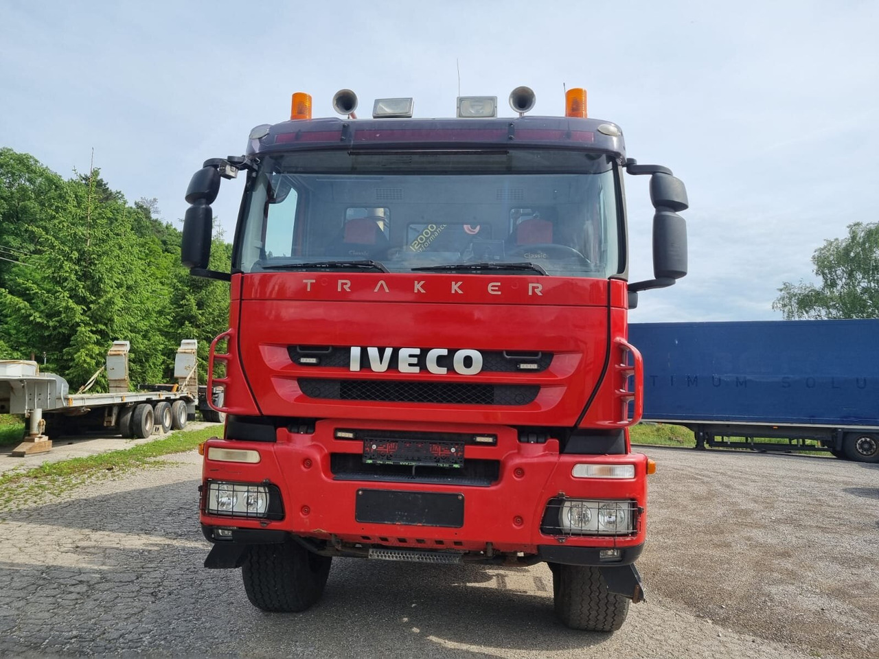 Trakker AD380T41W 6x6 Trakker AD380T41W 6x6 - Šasija kravas automašīna: foto 2 Trakker AD380T41W 6x6 Trakker AD380T41W 6x6 - Šasija kravas automašīna: foto 2