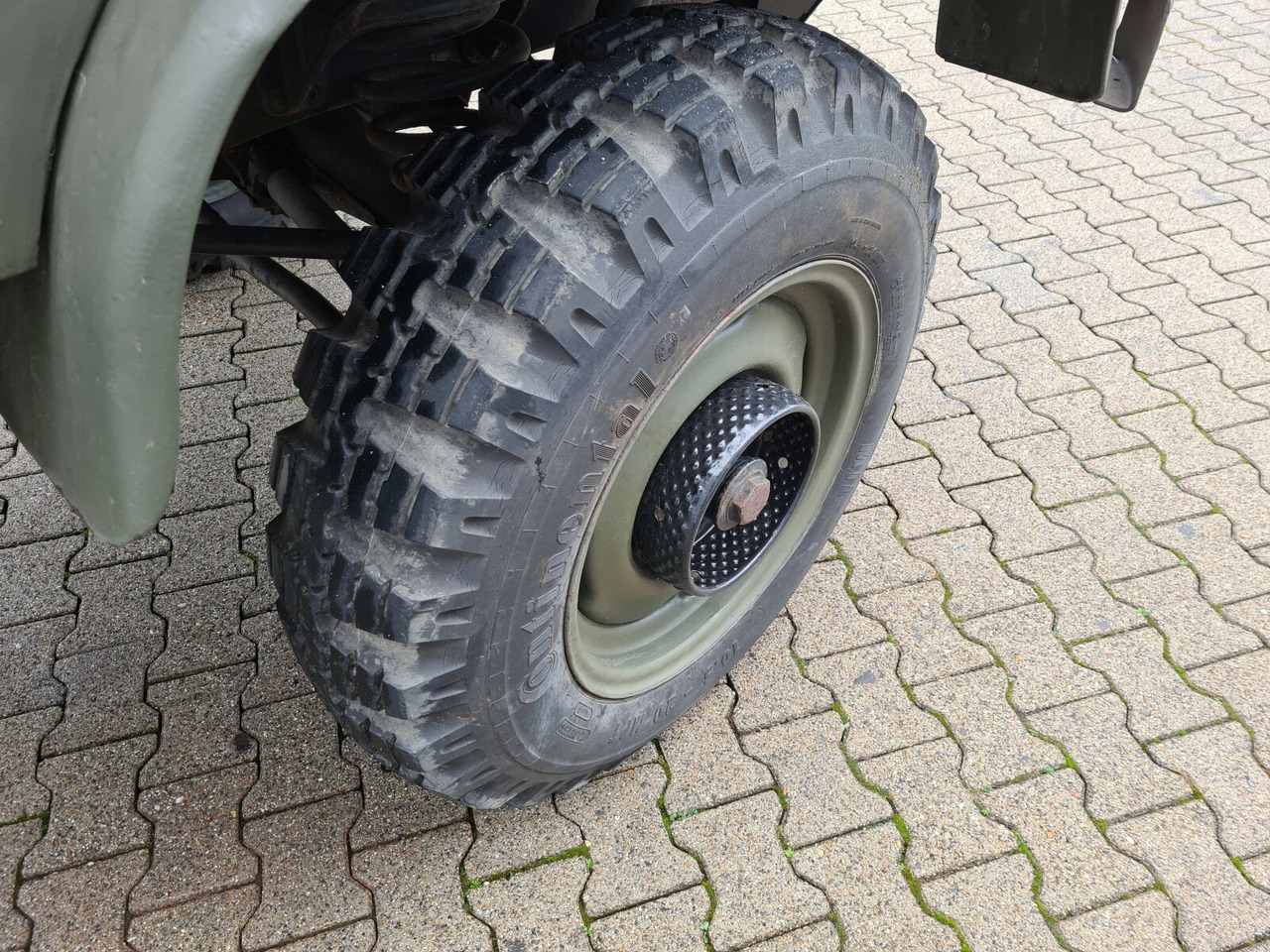 Unimog 404 4x4 S Cabrio 404 4x4 S Cabrio, Benziner - Bortu kravas automašīna/ Platforma: foto 2 Unimog 404 4x4 S Cabrio 404 4x4 S Cabrio, Benziner - Bortu kravas automašīna/ Platforma: foto 2