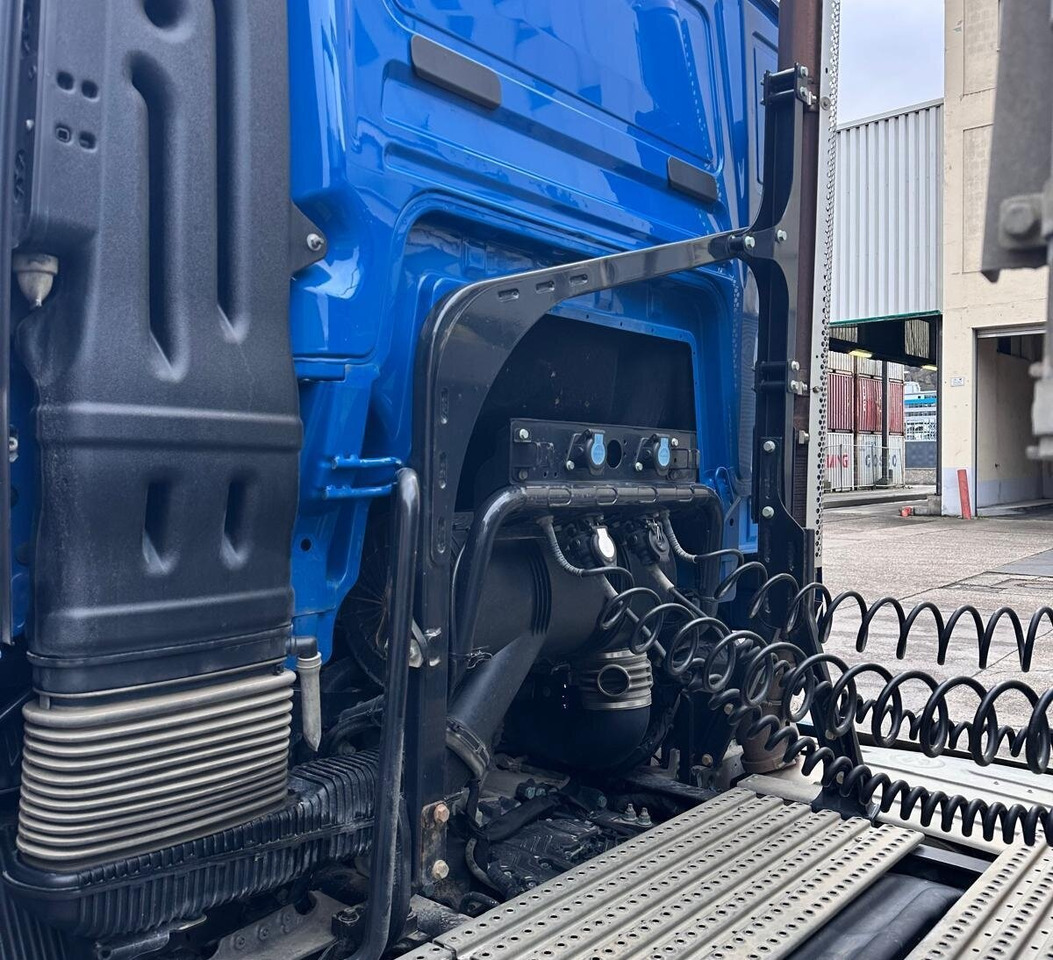 MAN TGS 18.510 4x4H BLS TGS 18.510 4x4H BLS, HydroDrive, PriTarder, Navi, Hydraulik - Vilcējs: foto 5 MAN TGS 18.510 4x4H BLS TGS 18.510 4x4H BLS, HydroDrive, PriTarder, Navi, Hydraulik - Vilcējs: foto 5