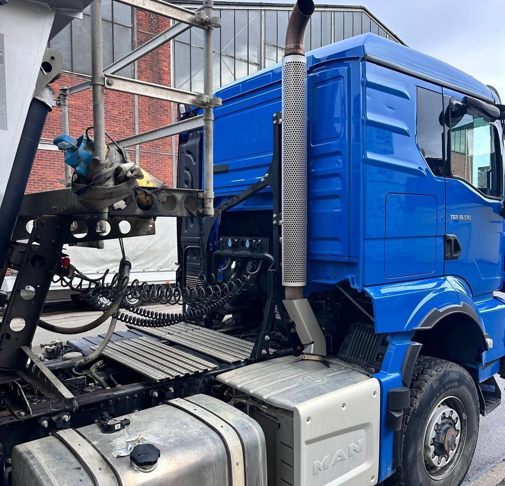 MAN TGS 18.510 4x4H BLS TGS 18.510 4x4H BLS, HydroDrive, PriTarder, Navi, Hydraulik - Vilcējs: foto 4 MAN TGS 18.510 4x4H BLS TGS 18.510 4x4H BLS, HydroDrive, PriTarder, Navi, Hydraulik - Vilcējs: foto 4
