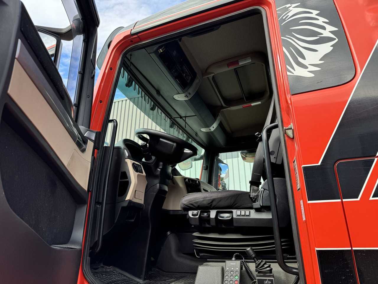 Vilcējs MAN TGX 18.500 4X4H BLS TGX 18.500 4X4H BLS, PriTarder, HydroDrive, Kipphydraulik: foto 13 Vilcējs MAN TGX 18.500 4X4H BLS TGX 18.500 4X4H BLS, PriTarder, HydroDrive, Kipphydraulik: foto 13