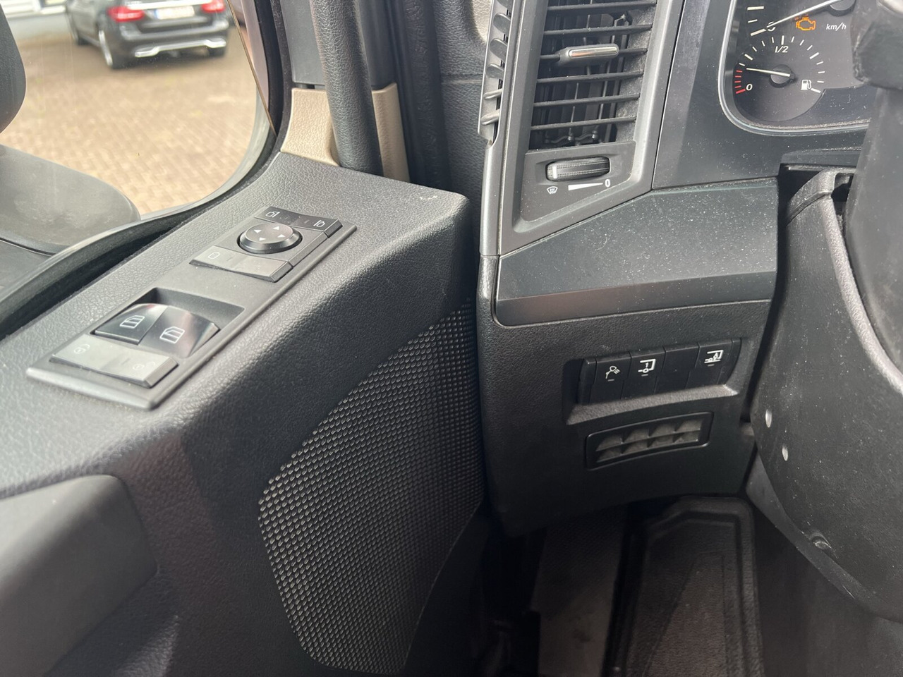 Mercedes-Benz Actros 1842 LS 4x2 Actros 1842 LS 4x2, 7x VORHANDEN - Vilcējs: foto 4 Mercedes-Benz Actros 1842 LS 4x2 Actros 1842 LS 4x2, 7x VORHANDEN - Vilcējs: foto 4
