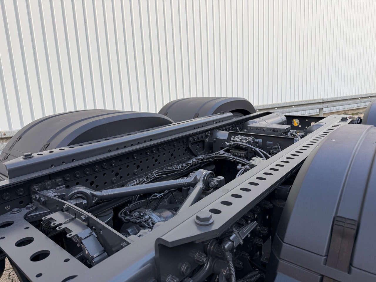 Jaunā Vilcējs Mercedes-Benz Actros 3363 LS 6x4 Actros 3363 LS 6x4, Retarder, SoloStar, MultimediaCockpit, Navi, LED: foto 15