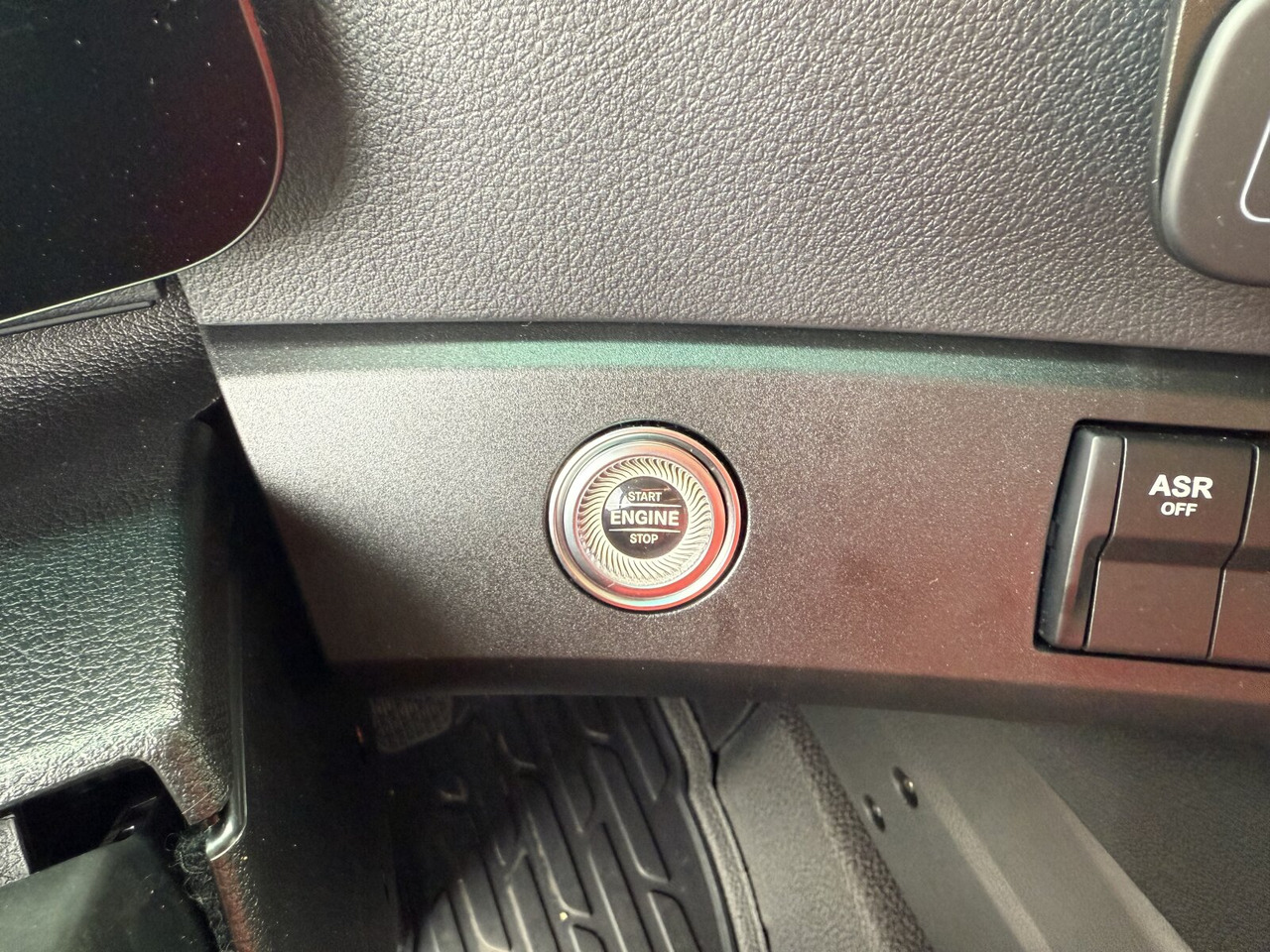 Jaunā Vilcējs Mercedes-Benz Arocs 1853 AS 4x4 Arocs 1853 AS 4x4, Retarder, MultimediaCockpit, Navi: foto 7