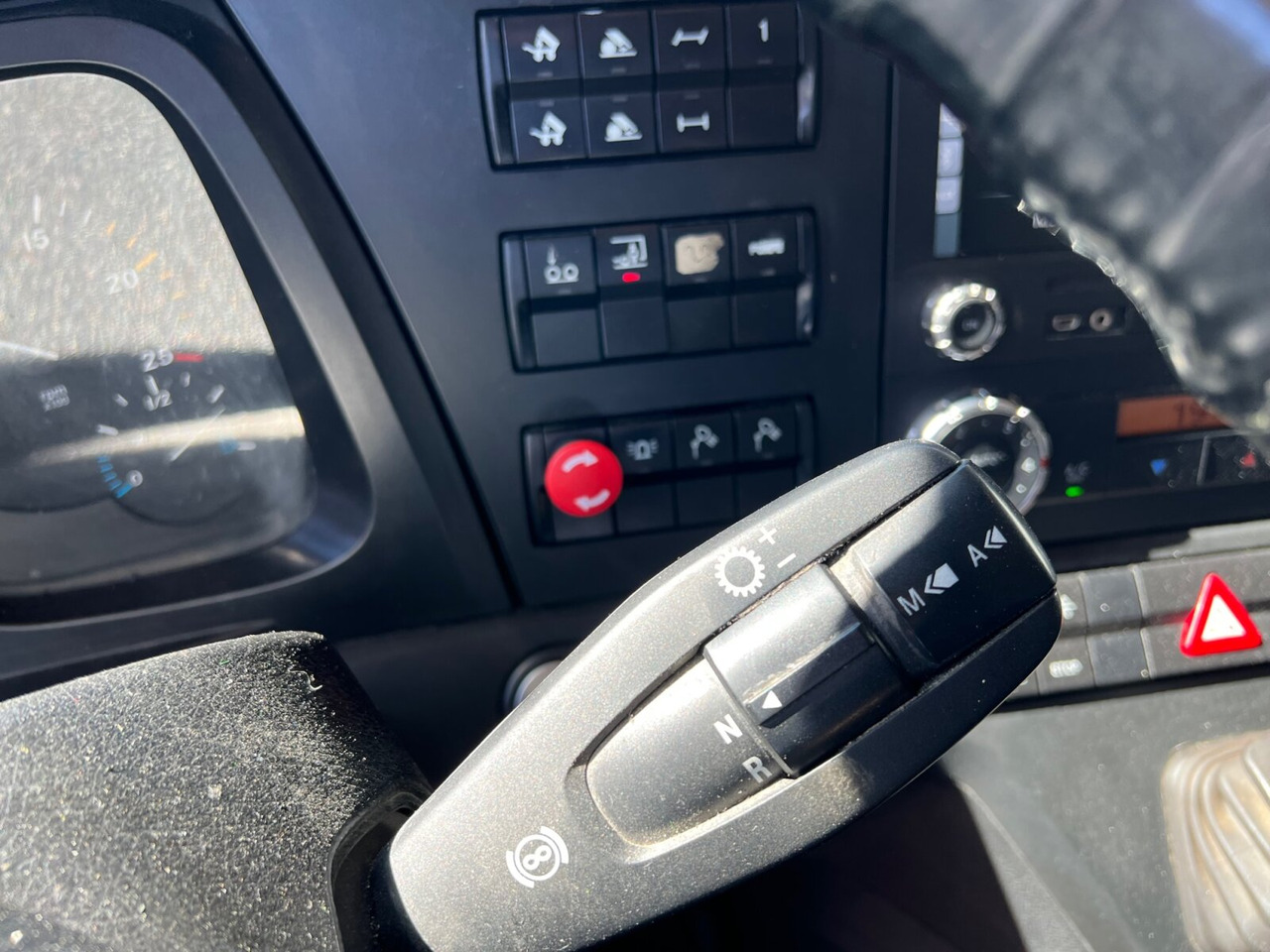 Mercedes-Benz Arocs 3358 LS 6x4 Arocs 3358 LS 6x4, Retarder, StreamSpace, Bi-Xenon, Hydraulik - Vilcējs: foto 3 Mercedes-Benz Arocs 3358 LS 6x4 Arocs 3358 LS 6x4, Retarder, StreamSpace, Bi-Xenon, Hydraulik - Vilcējs: foto 3