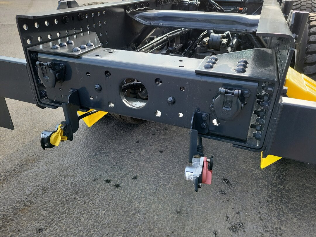 X-Way 460 6x4, Retarder X-Way 460 6x4, Retarder - Pacēlājs ar āķi: foto 5 X-Way 460 6x4, Retarder X-Way 460 6x4, Retarder - Pacēlājs ar āķi: foto 5