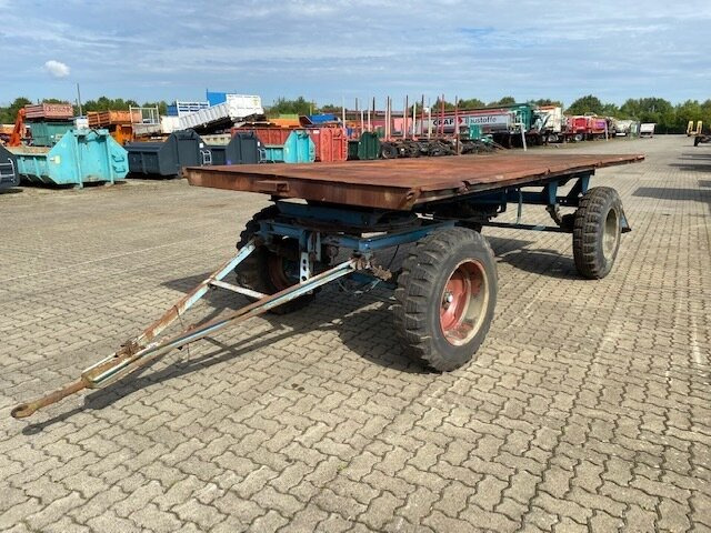Zahnstangen 2-Seiten-Kipper Zahnstangen 2-Seiten-Kipper - Piekabe pašizgāzējs: foto 1 Zahnstangen 2-Seiten-Kipper Zahnstangen 2-Seiten-Kipper - Piekabe pašizgāzējs: foto 1