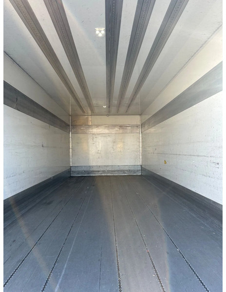 MAN TGL 12.180 LIFT + AIRCO + EURO 6 + APK/TUV + NAVI + CAMERA - Kravas automašīna ar slēgto virsbūvi: foto 4 MAN TGL 12.180 LIFT + AIRCO + EURO 6 + APK/TUV + NAVI + CAMERA - Kravas automašīna ar slēgto virsbūvi: foto 4