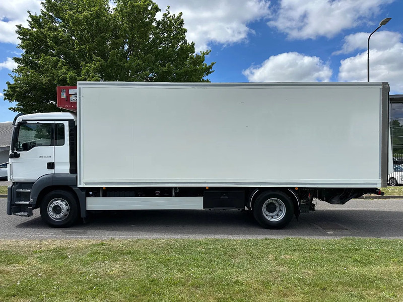 MAN TGS 18.360 FRIGOBLOCK FK25 MULTITEMP + LIFT / LADEBORDWAND 2000 KG + EURO 6 + AIRCO - Kravas automašīna refrižerators: foto 2 MAN TGS 18.360 FRIGOBLOCK FK25 MULTITEMP + LIFT / LADEBORDWAND 2000 KG + EURO 6 + AIRCO - Kravas automašīna refrižerators: foto 2