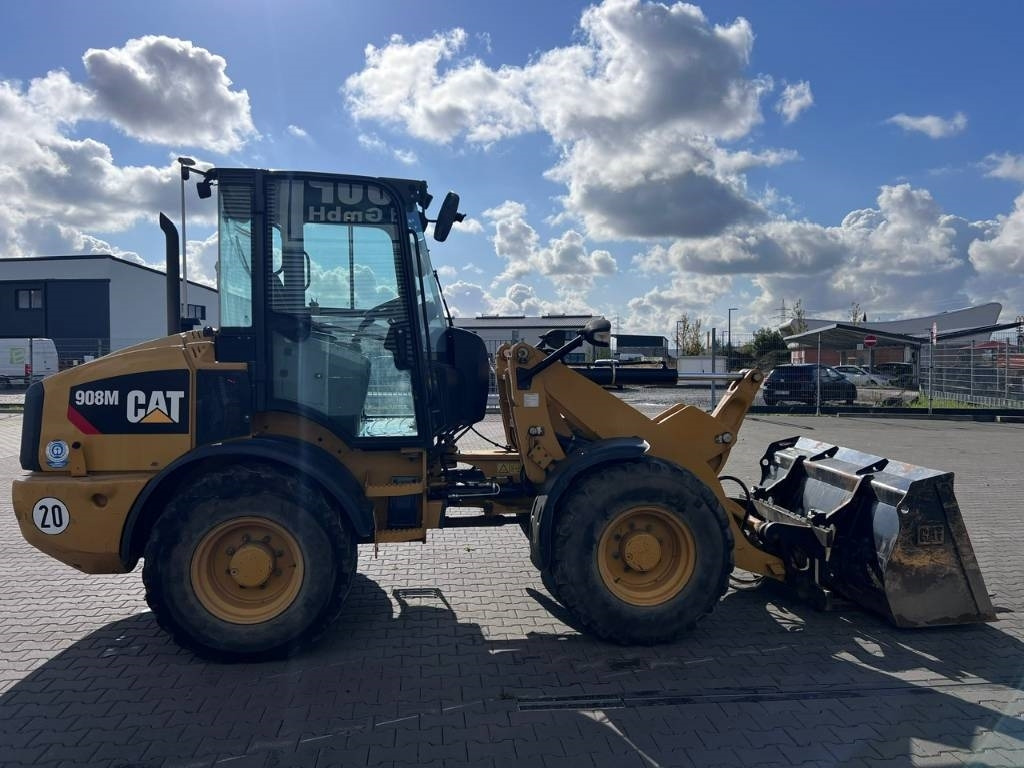 CAT 908M EPA+CE - Riteņu iekrāvējs: foto 5 CAT 908M EPA+CE - Riteņu iekrāvējs: foto 5