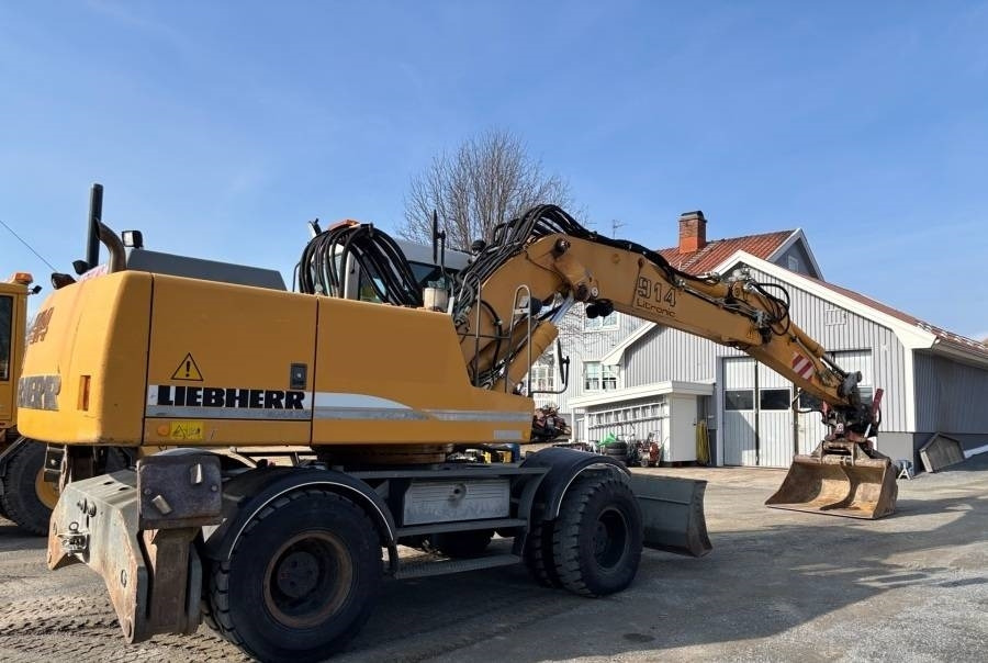 Liebherr A 914 Litronic A2-PL Tiltrotator 30Km/h - Riteņu ekskavators: foto 3 Liebherr A 914 Litronic A2-PL Tiltrotator 30Km/h - Riteņu ekskavators: foto 3