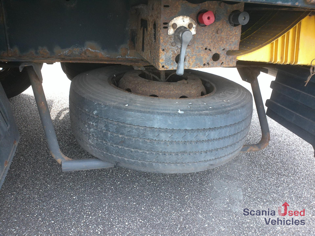 KRONE SD Schiebeplane / Curtainsider - Tenta puspiekabe: foto 4 KRONE SD Schiebeplane / Curtainsider - Tenta puspiekabe: foto 4