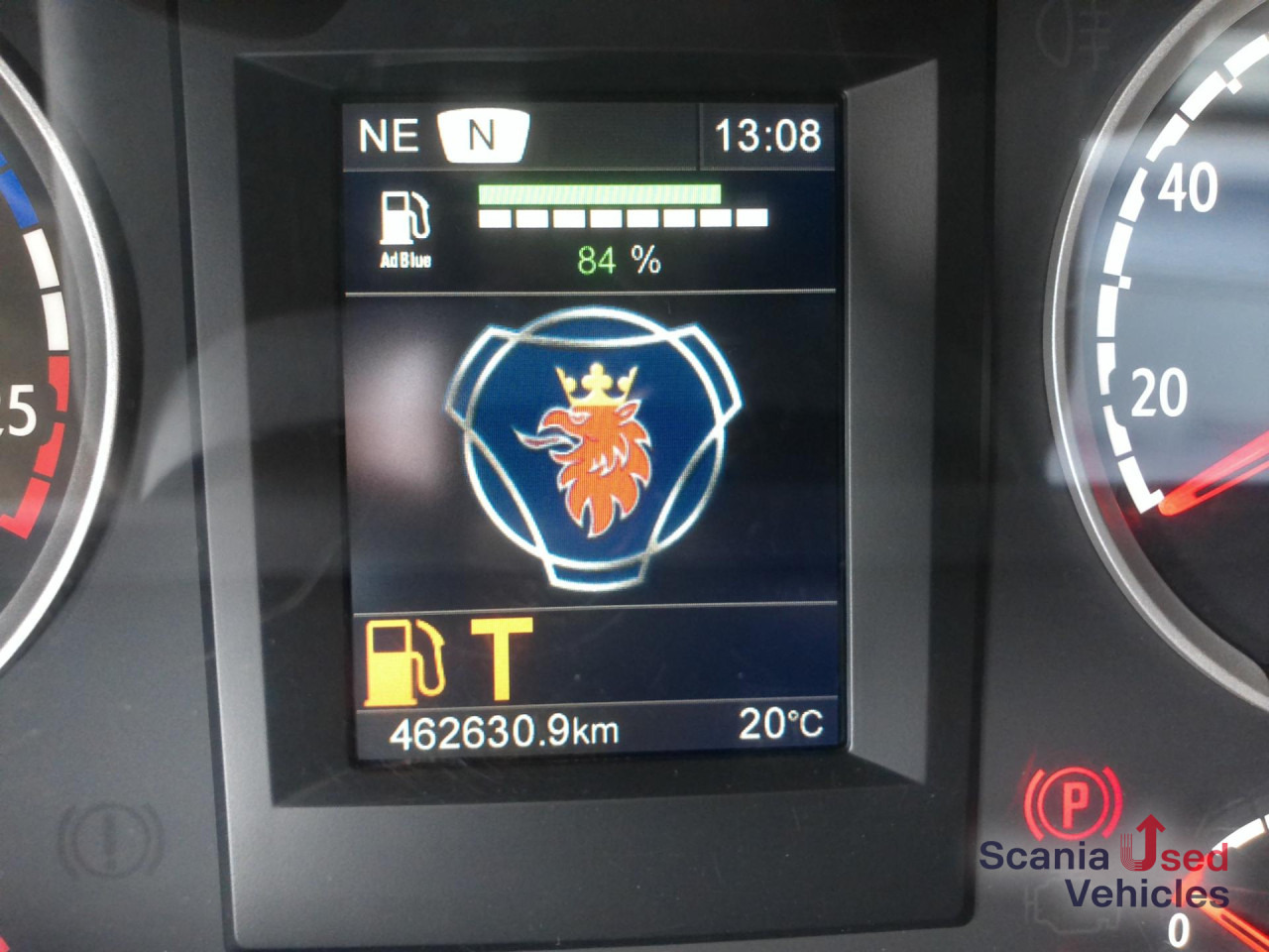 SCANIA R450LB6x2*4MNB LBW 2,0t NUR 462 TKM! HU neu! - Kravas automašīna ar tentu: foto 4 SCANIA R450LB6x2*4MNB LBW 2,0t NUR 462 TKM! HU neu! - Kravas automašīna ar tentu: foto 4