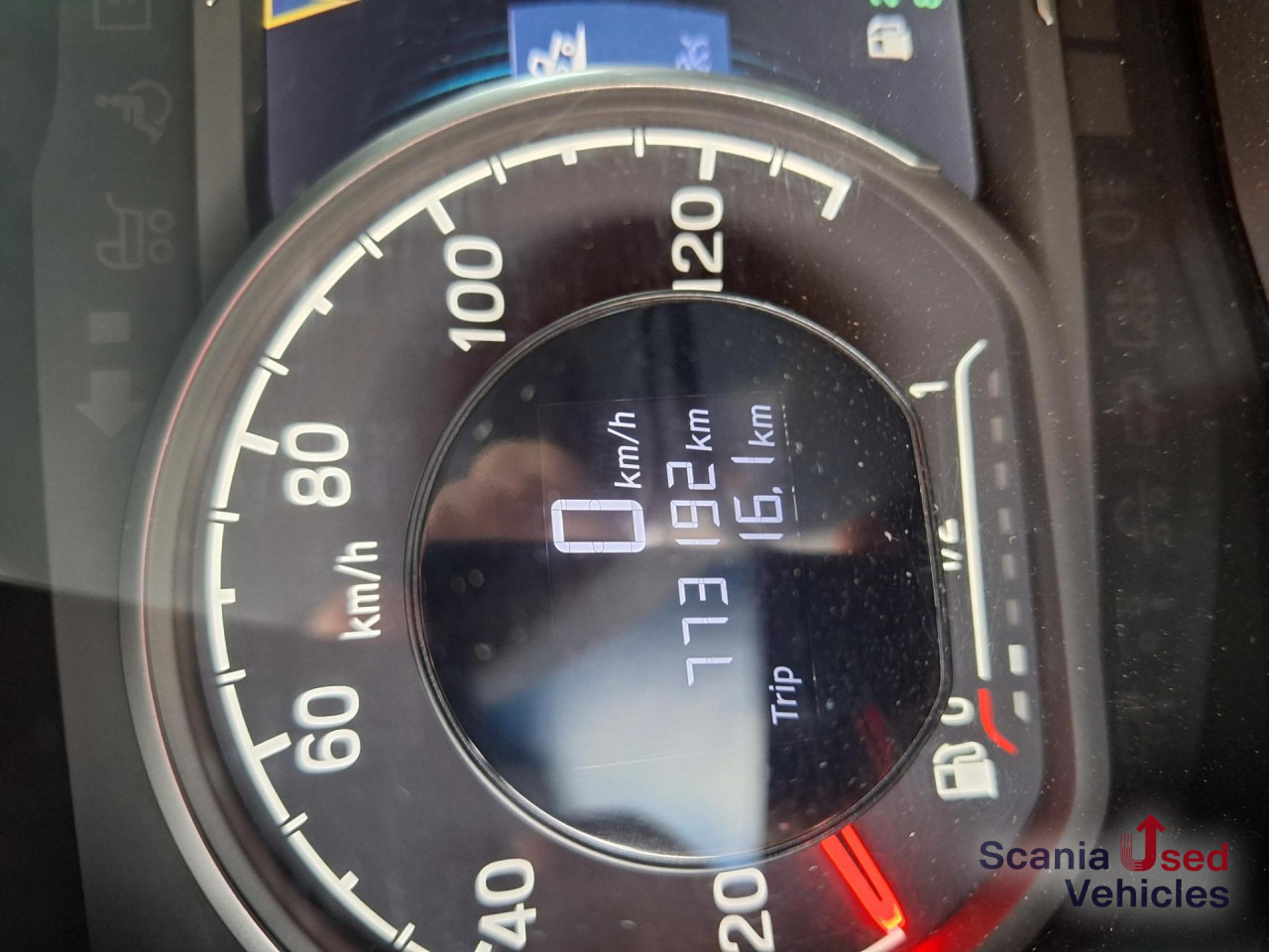 SCANIA G 410 A4x2NA ADR/FL Nebenantrieb - Vilcējs: foto 5 SCANIA G 410 A4x2NA ADR/FL Nebenantrieb - Vilcējs: foto 5