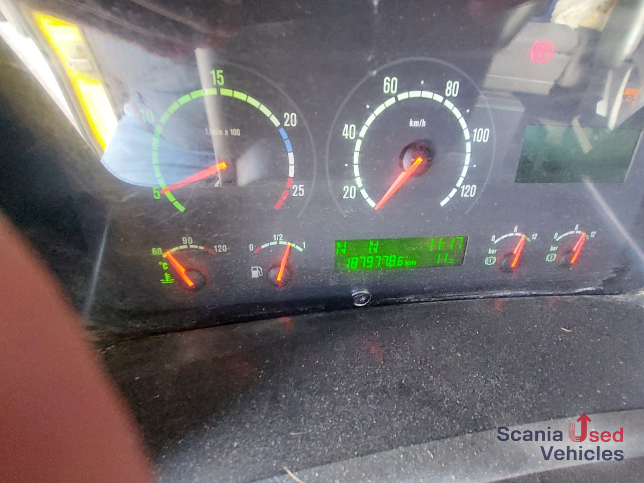 SCANIA R 420 LA4x2MEB Volumen MEGA Jumbo Vollluft - Vilcējs: foto 5 SCANIA R 420 LA4x2MEB Volumen MEGA Jumbo Vollluft - Vilcējs: foto 5