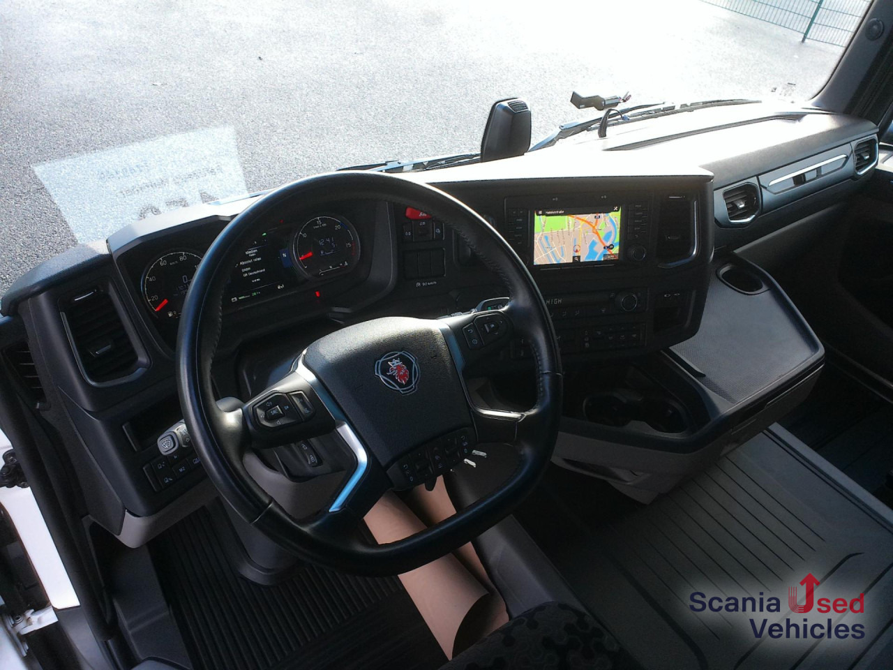 SCANIA R 460 A4x2NA Kipphydraulik - Vilcējs: foto 2 SCANIA R 460 A4x2NA Kipphydraulik - Vilcējs: foto 2