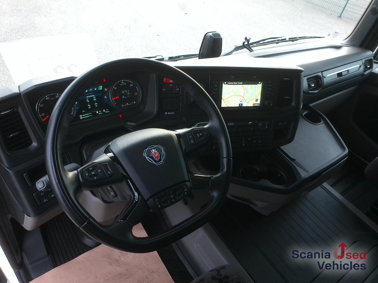 SCANIA R 460 A4x2NA - Vilcējs: foto 2 SCANIA R 460 A4x2NA - Vilcējs: foto 2