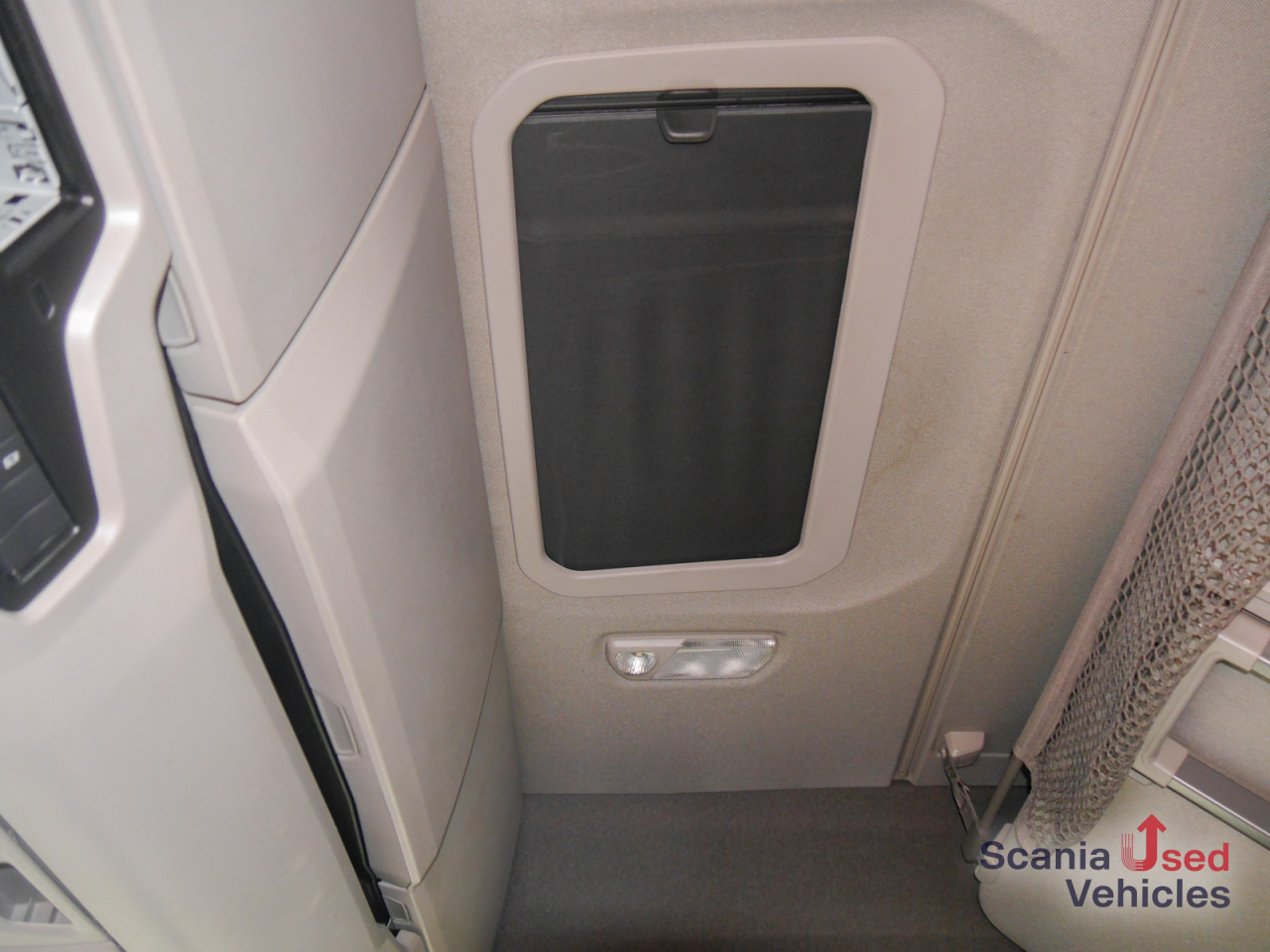 SCANIA R 410 B6x2*4LB Jumbo, Lenkachse, Standklima - Konteineru vedējs/ Kravas automašīna ar noņemamā virsbūve: foto 2 SCANIA R 410 B6x2*4LB Jumbo, Lenkachse, Standklima - Konteineru vedējs/ Kravas automašīna ar noņemamā virsbūve: foto 2